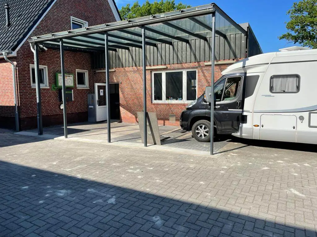 Wohnmobil - 02