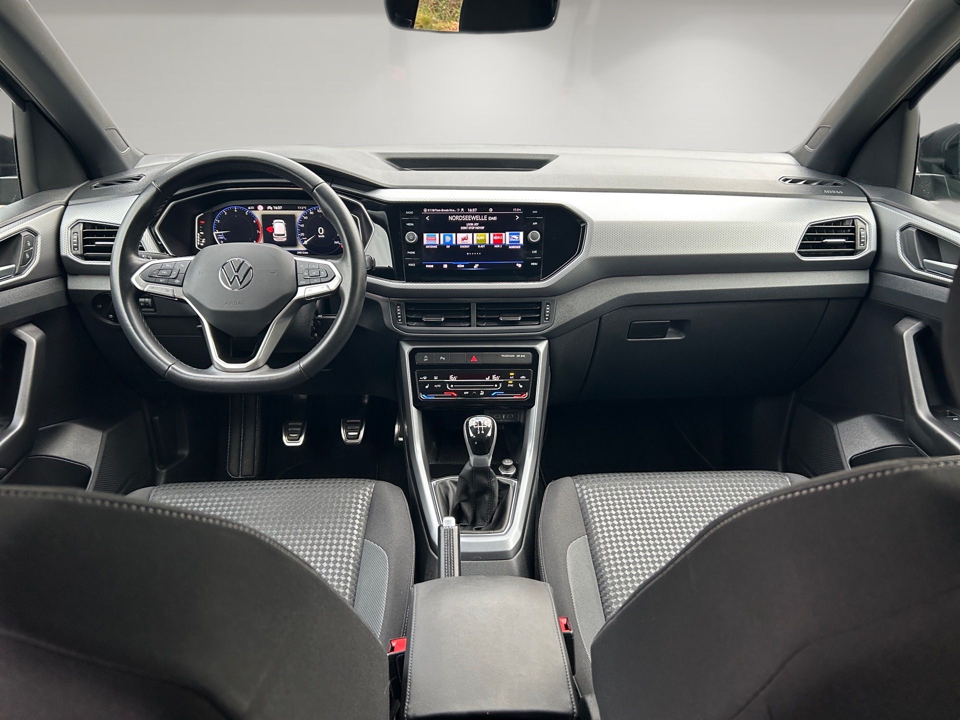 Volkswagen T-Cross Active