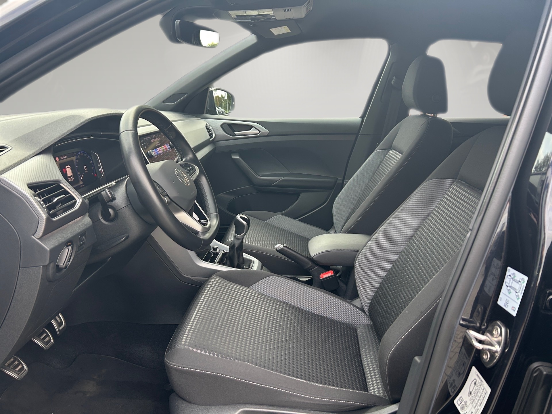 Volkswagen T-Cross Active